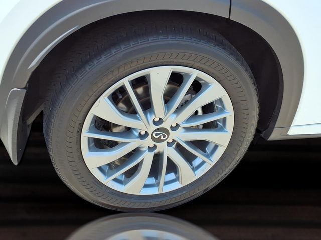 Certified 2023 INFINITI QX50 Luxe AWD/4WD image 29