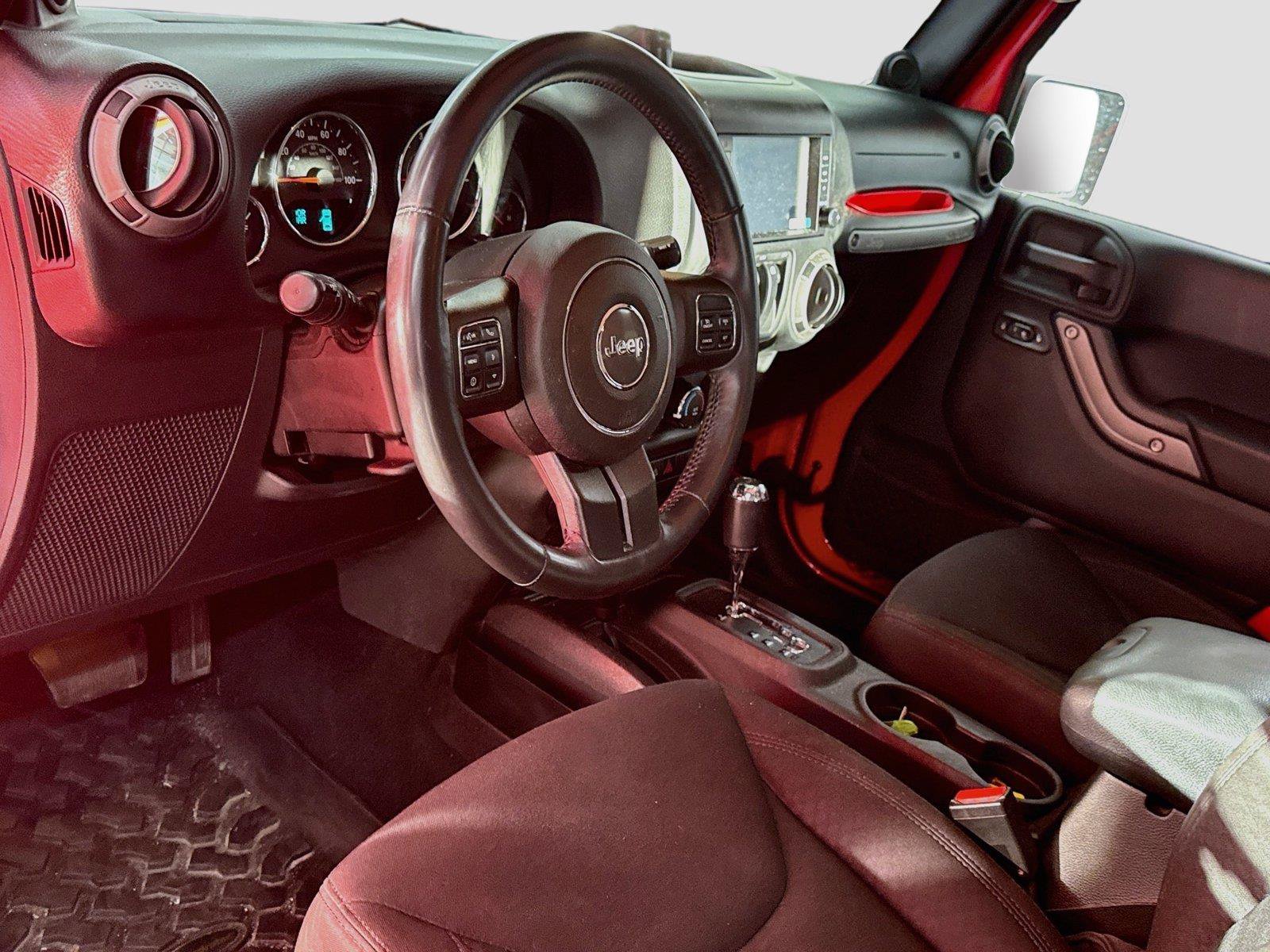 Used 2013 Jeep Wrangler Sport AWD/4WD image 7