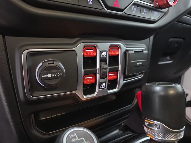 Used 2021 Jeep Gladiator Overland AWD/4WD image 27
