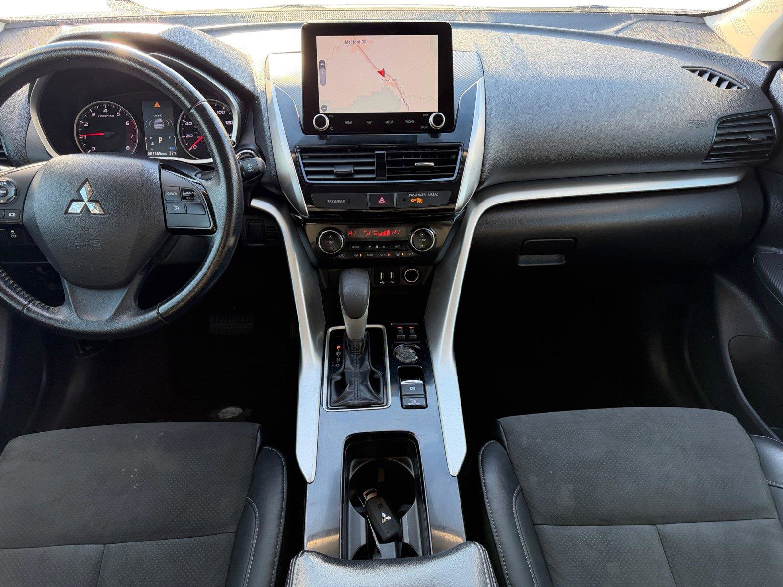 Used 2022 Mitsubishi Eclipse Cross SE image 11