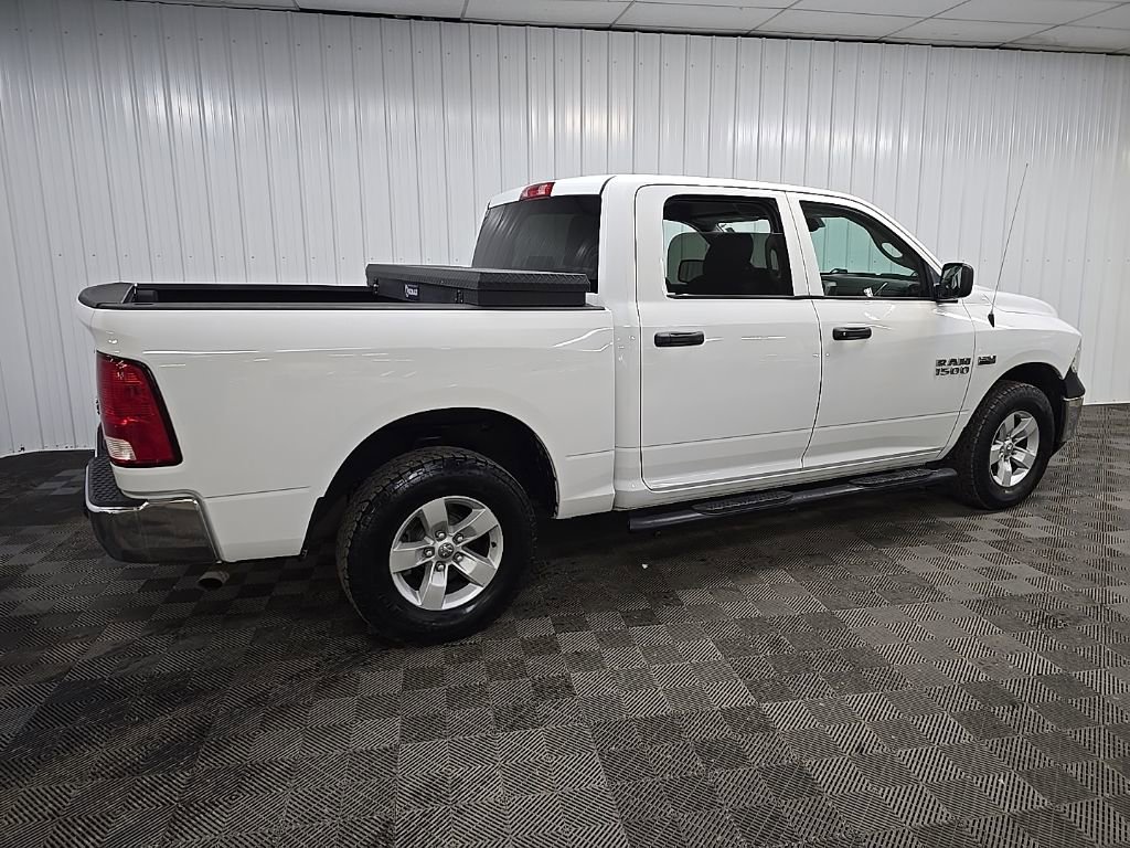 Used 2016 RAM 1500 Tradesman w/ Chrome Appearance Group AWD/4WD image 3