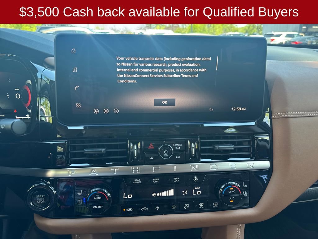 New 2026 Nissan Pathfinder Platinum image 17