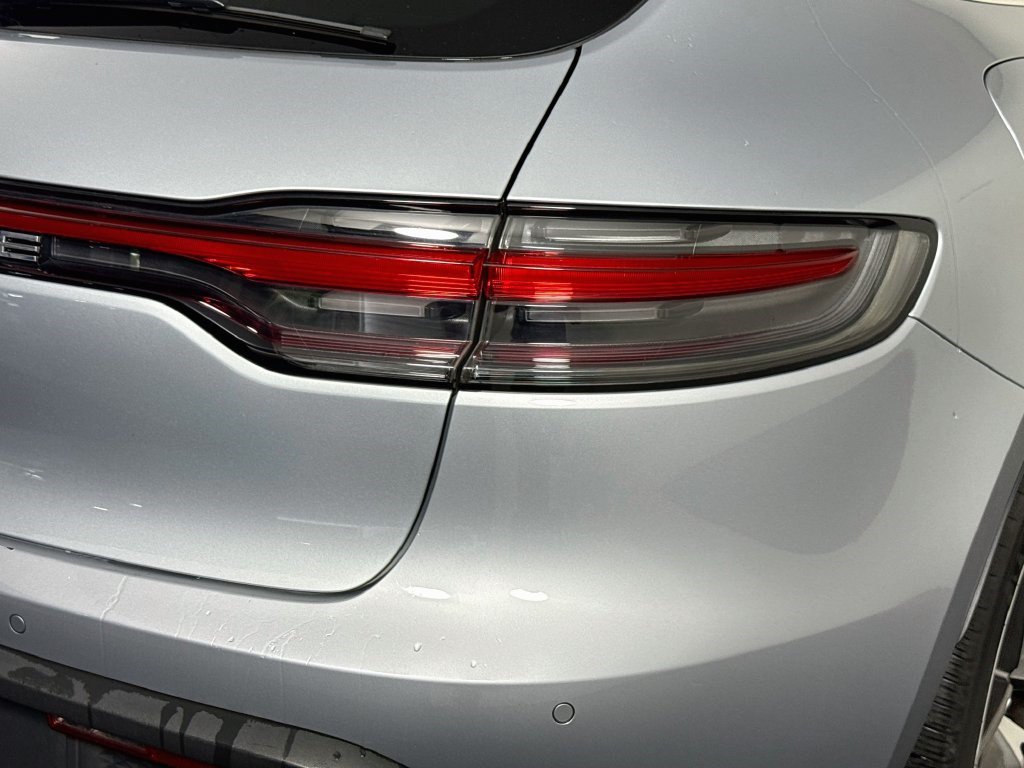 Used 2023 Porsche Macan S AWD/4WD image 32