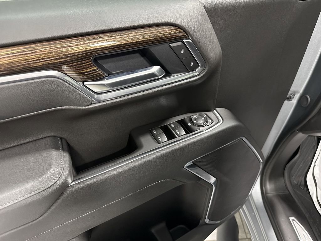 New 2026 GMC Sierra 1500 Elevation image 24
