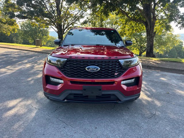 Used 2021 Ford Explorer ST w/ Equipment Group 401A AWD/4WD image 2