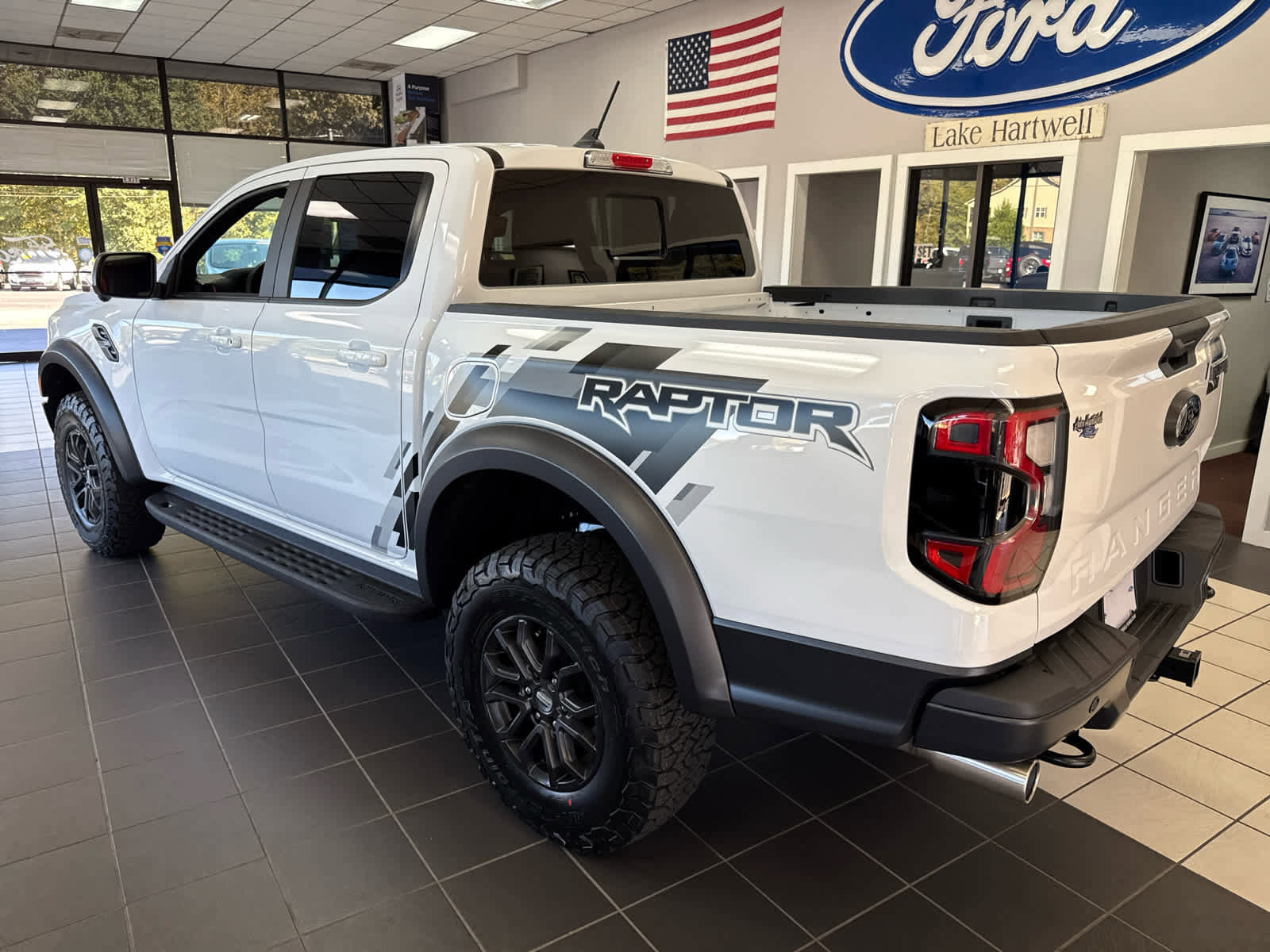 Used 2025 Ford Ranger Raptor image 3