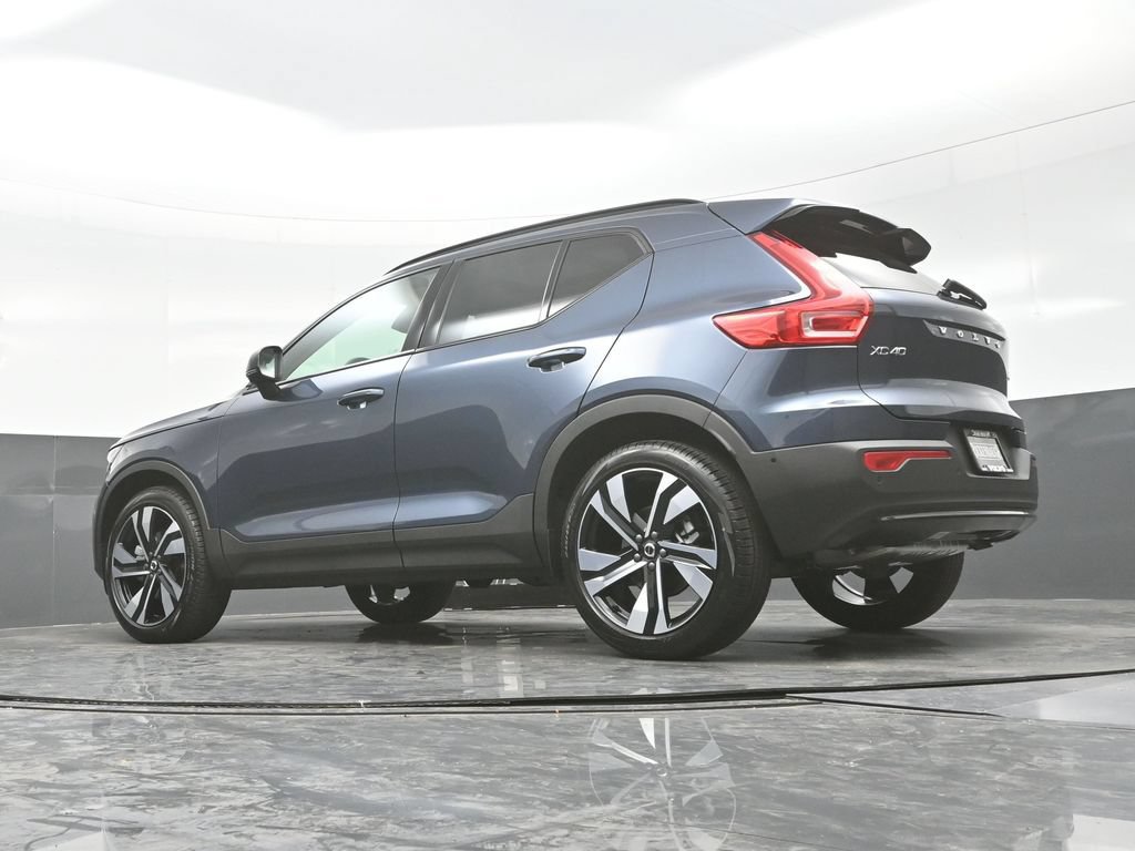 New 2026 Volvo XC40 B5 Ultra w/ Protection Package Premier AWD/4WD image 30