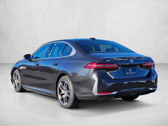 Certified 2025 BMW i5 xDrive40 w/ Executive Package image 9