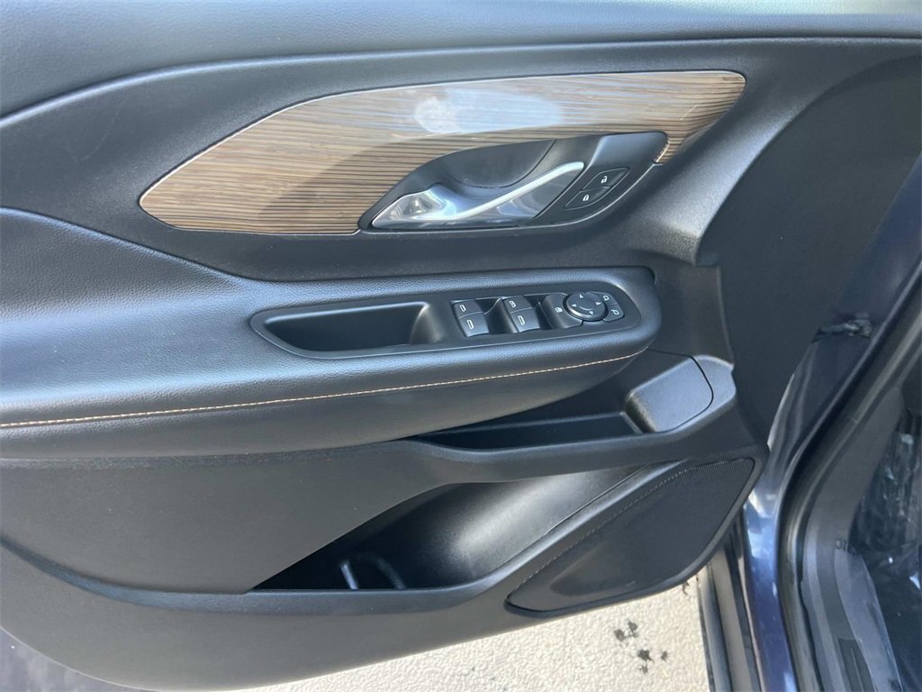 Certified 2019 GMC Terrain SLE w/ Driver Convenience Package image 14