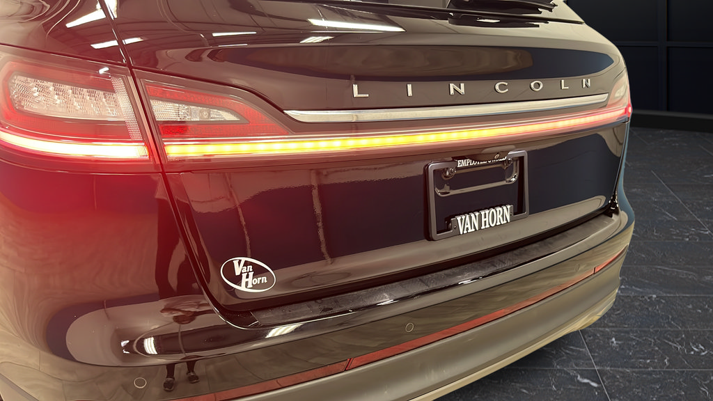 Used 2023 Lincoln Nautilus AWD w/ Premium Package image 39