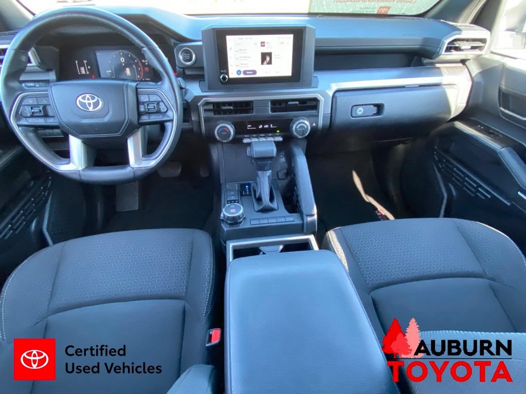 Certified 2025 Toyota 4Runner SR5 AWD/4WD image 29