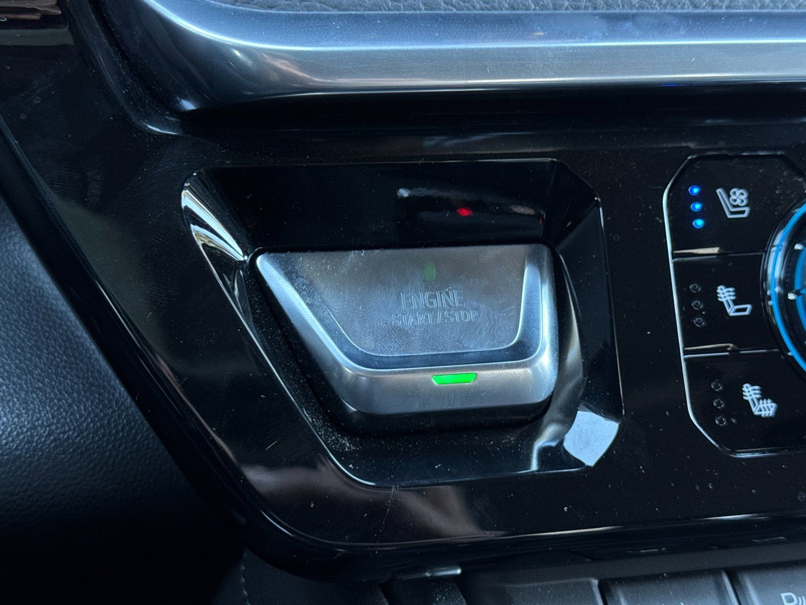 Used 2022 GMC Sierra 1500 Denali image 21