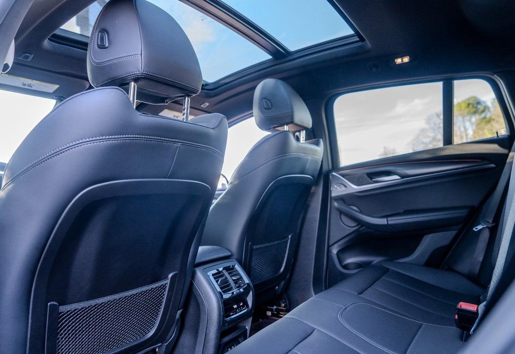 Used 2023 BMW X4 xDrive30i w/ M Sport Package image 21