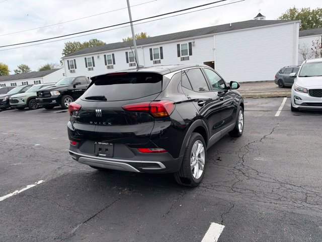 Used 2024 Buick Encore GX Preferred w/ Comfort Package FWD image 7