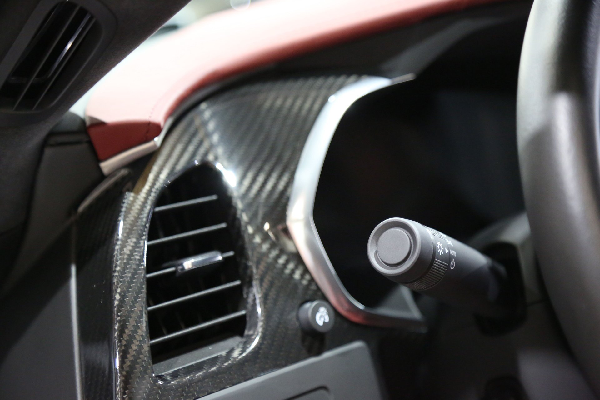 Used 2019 Chevrolet Corvette ZR1 RWD image 39