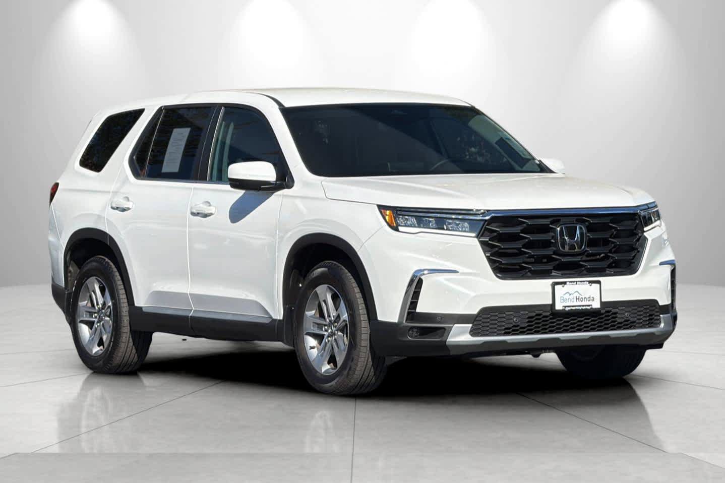 Used 2025 Honda Pilot EX-L image 9