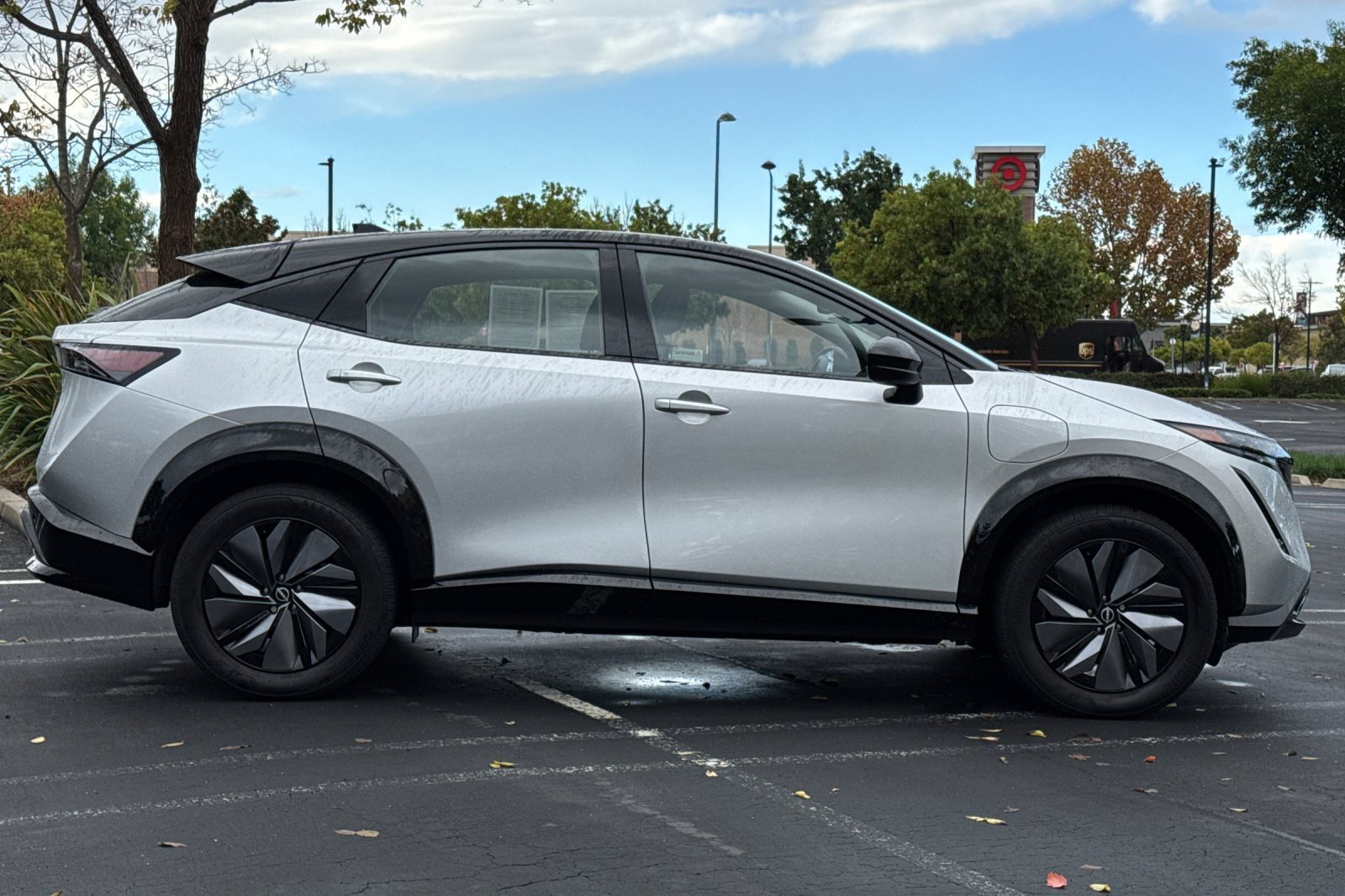 Certified 2023 Nissan Ariya ENGAGE e-4ORCE image 3