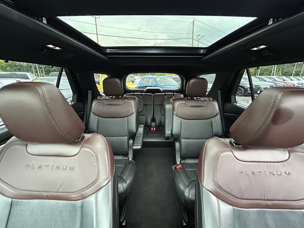 Certified 2022 Ford Explorer Platinum w/ Equipment Group 601A image 13