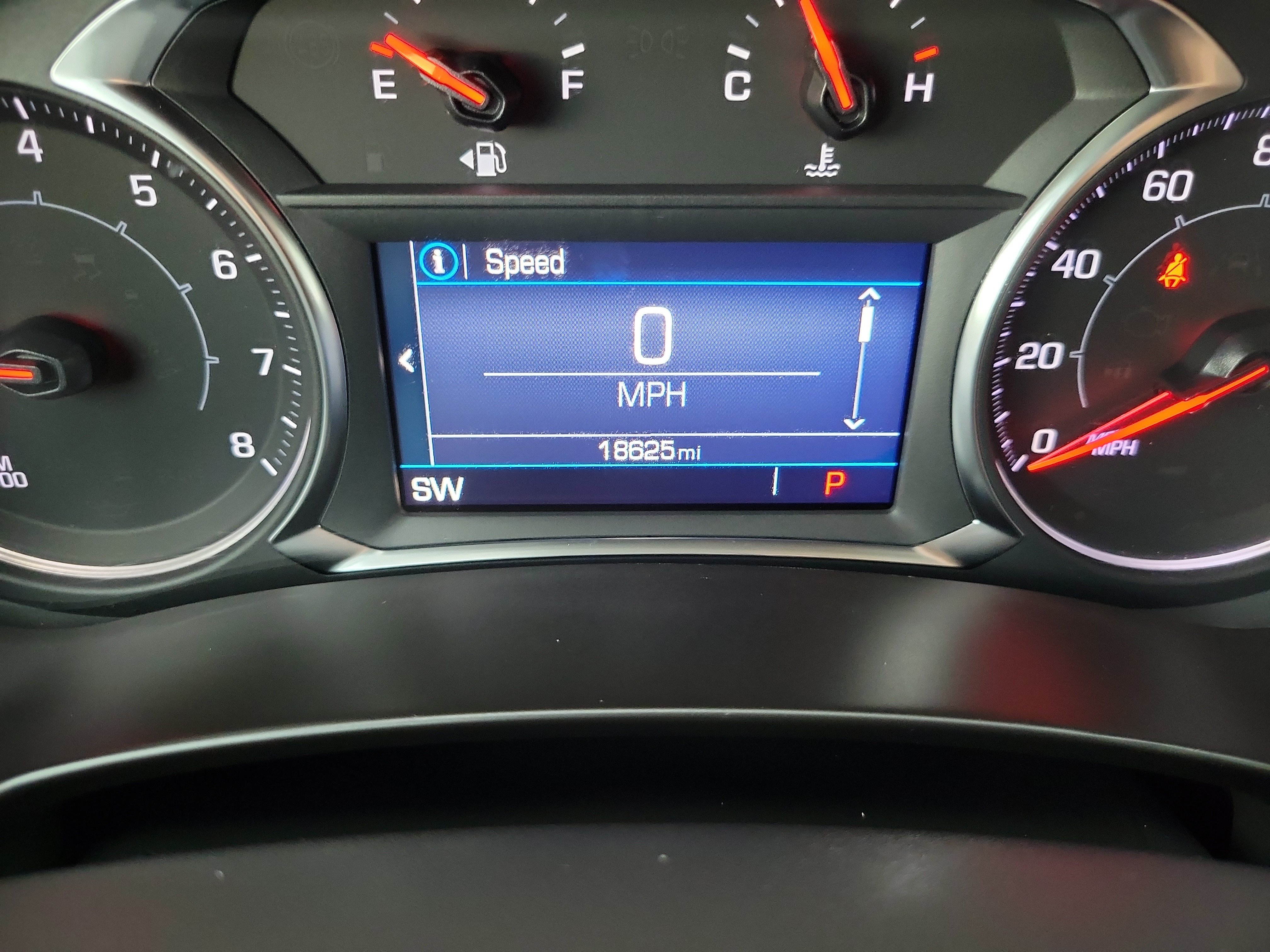 Used 2024 GMC Terrain SLE FWD image 27