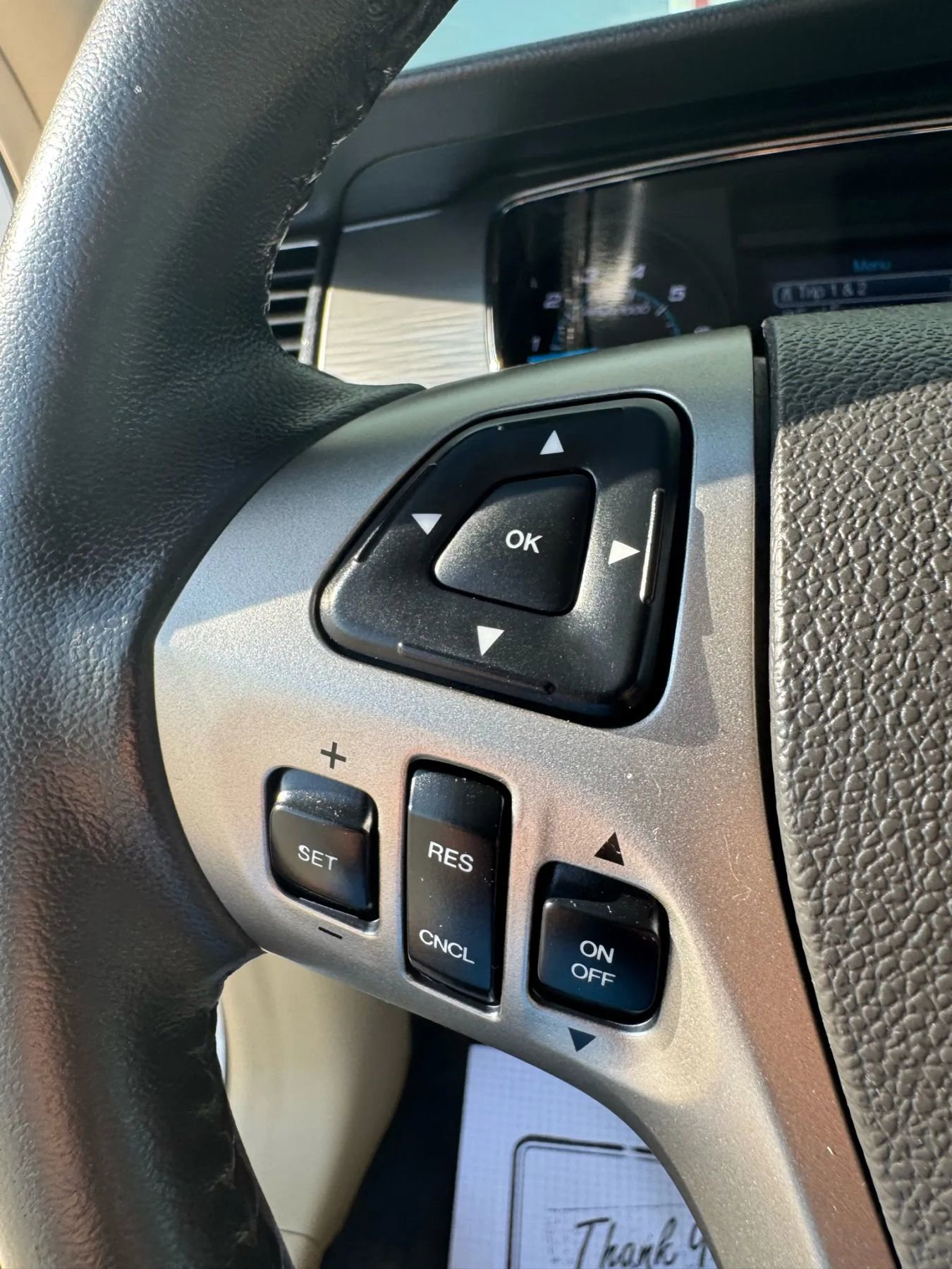 Used 2016 Ford Taurus SEL image 6