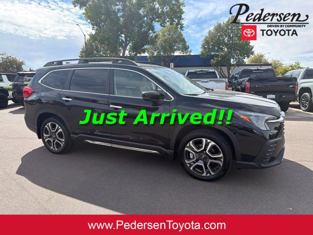 Used 2025 Subaru Ascent Touring w/ Popular Package #1