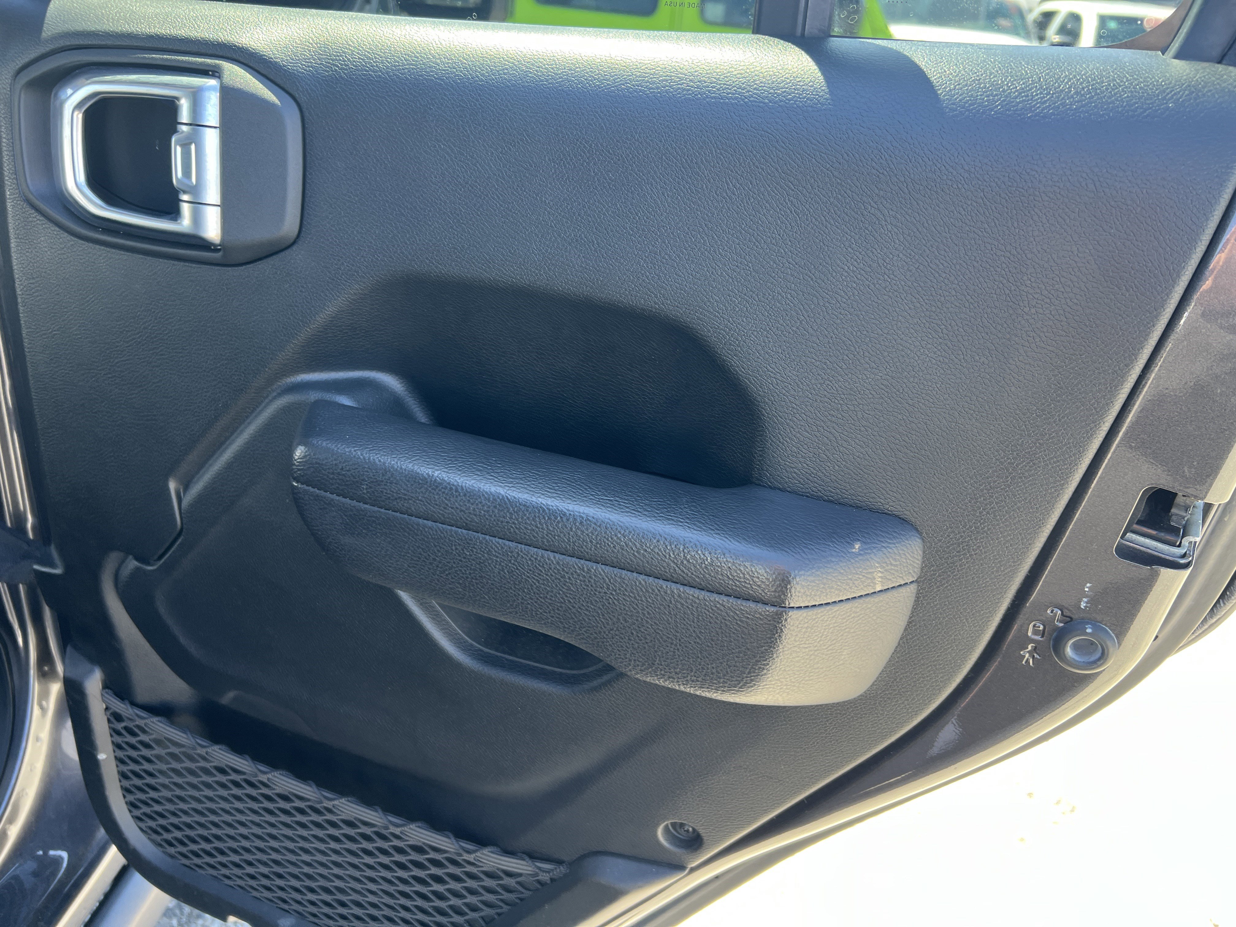 Used 2022 Jeep Wrangler Unlimited Sport AWD/4WD image 17