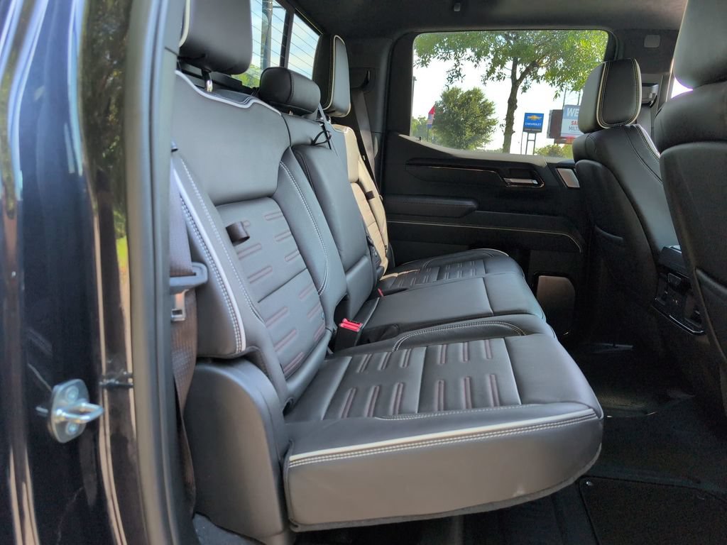Used 2023 GMC Sierra 1500 AT4X AWD/4WD image 30