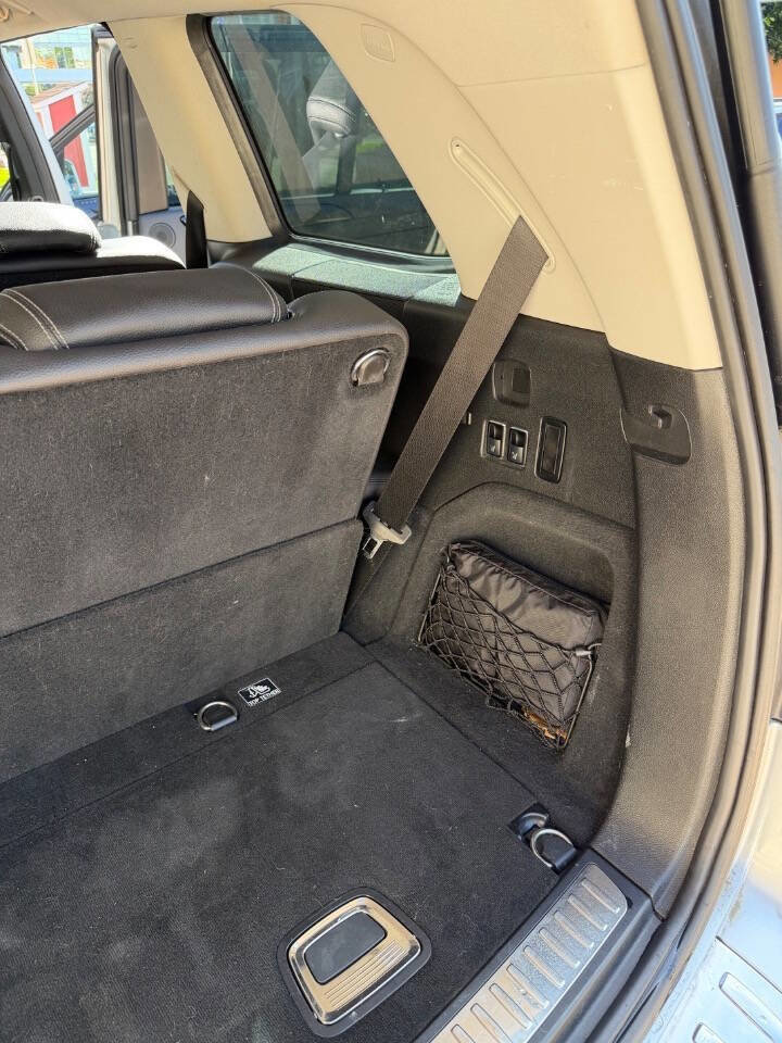 Used 2016 Mercedes-Benz GL 450 4MATIC w/ Premium I Package image 42