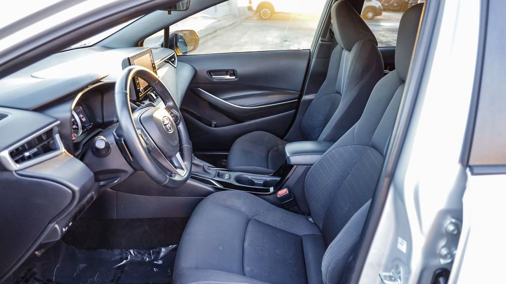 Used 2022 Toyota Corolla SE w/ Carpet Mat Package (TMS) image 21