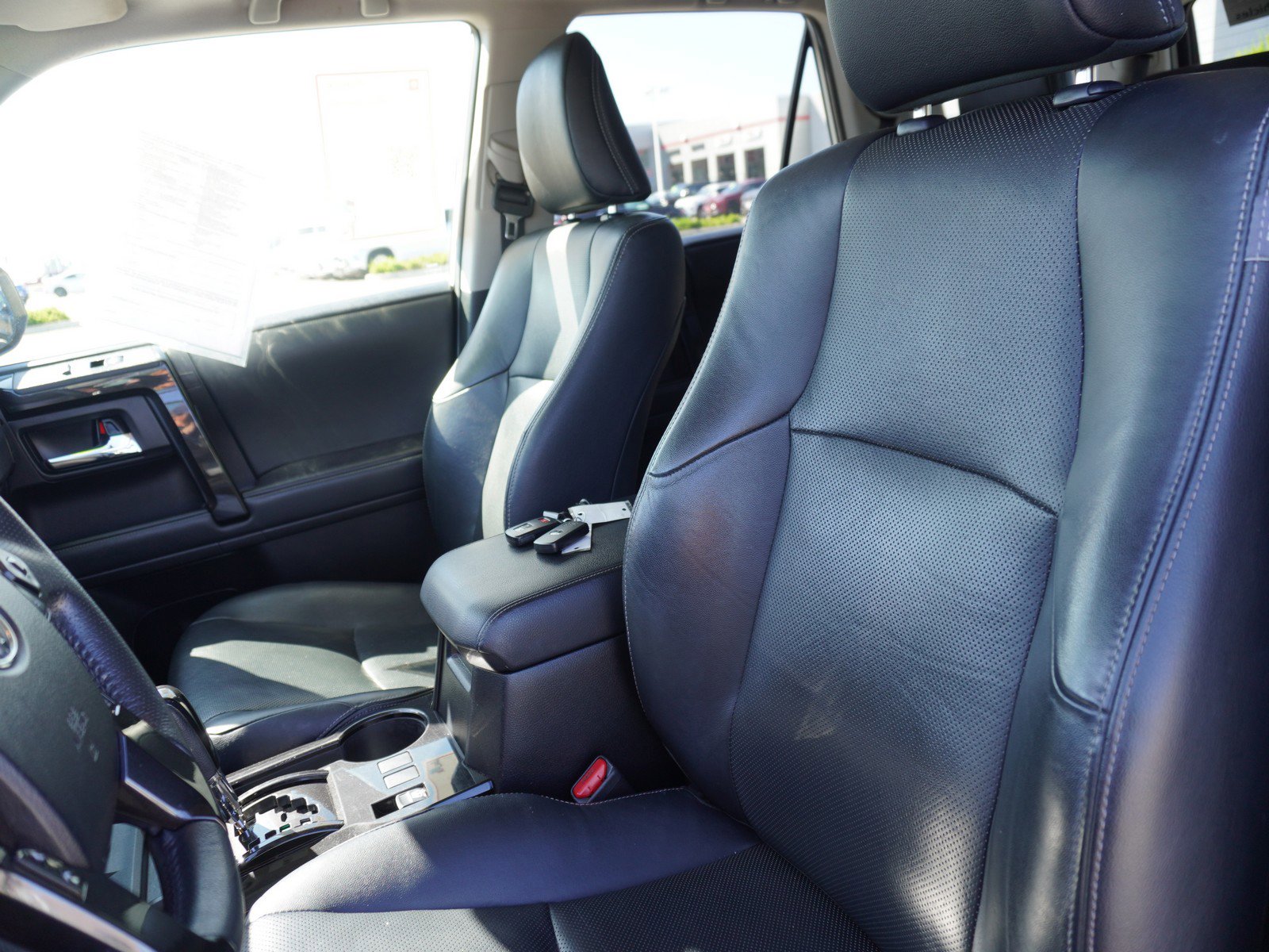 Used 2020 Toyota 4Runner Nightshade image 39