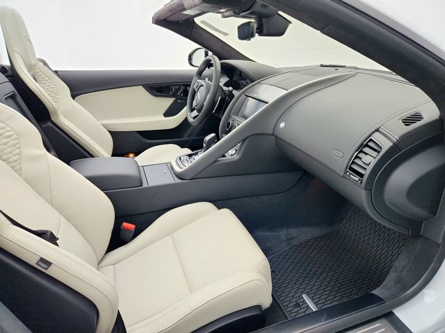 Certified 2024 Jaguar F-TYPE R AWD/4WD image 17