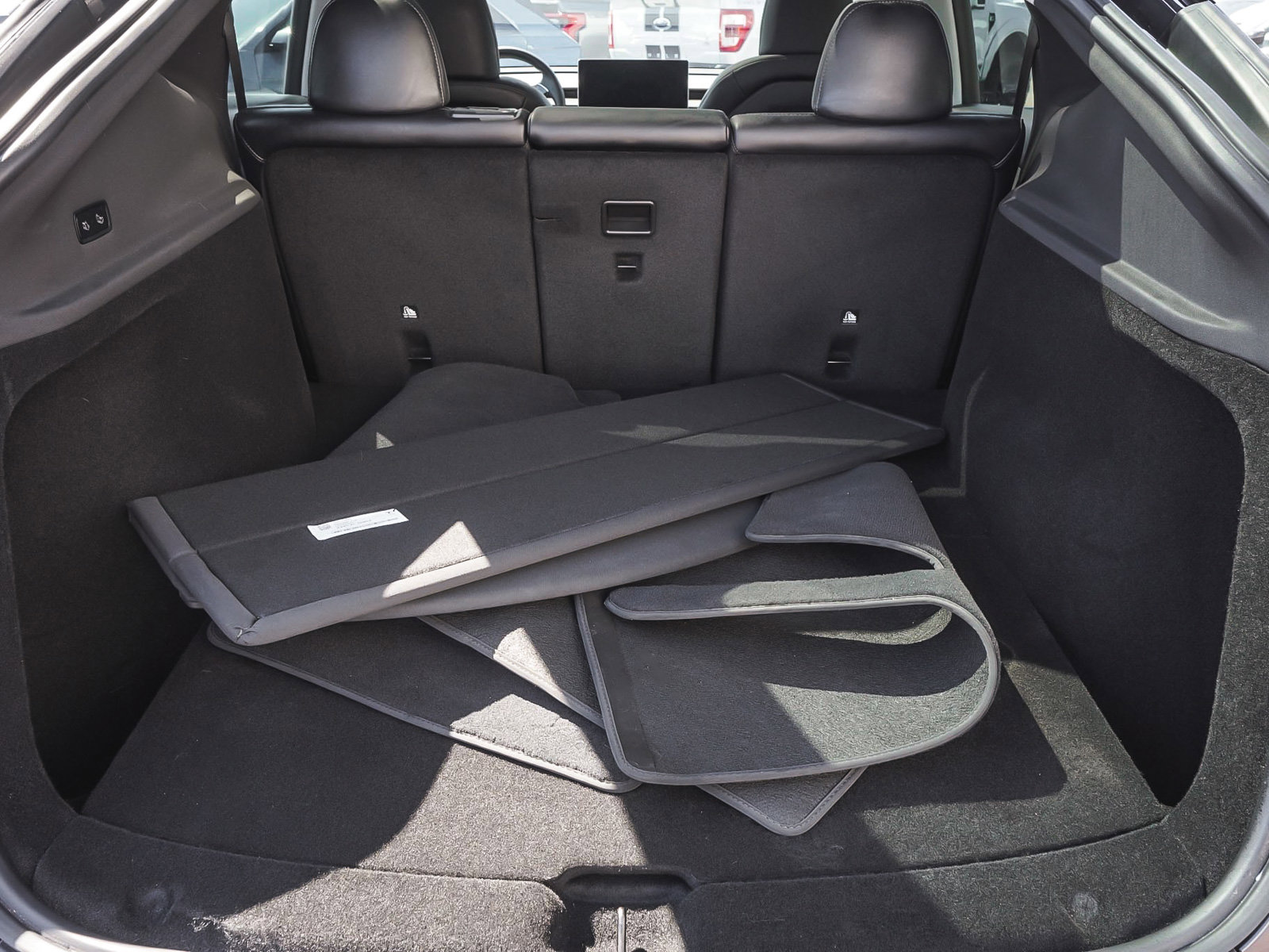 Used 2026 Tesla Model Y Long Range image 42