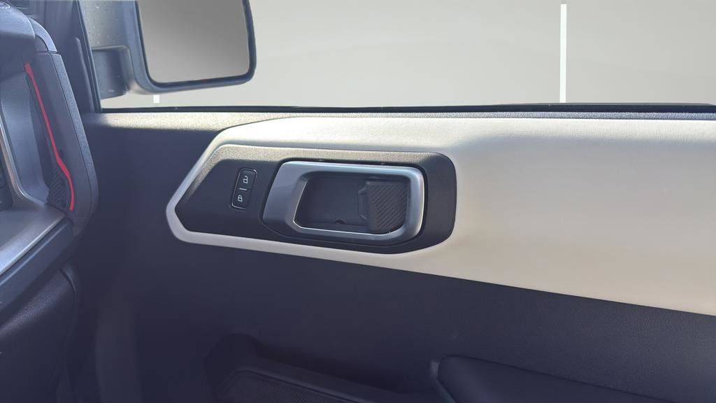 New 2026 Ford Bronco Outer Banks AWD/4WD image 19