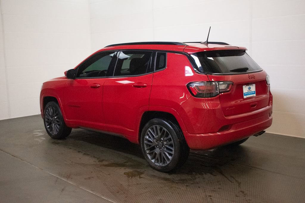 Used 2022 Jeep Compass Limited w/ (RED) Package AWD/4WD image 6