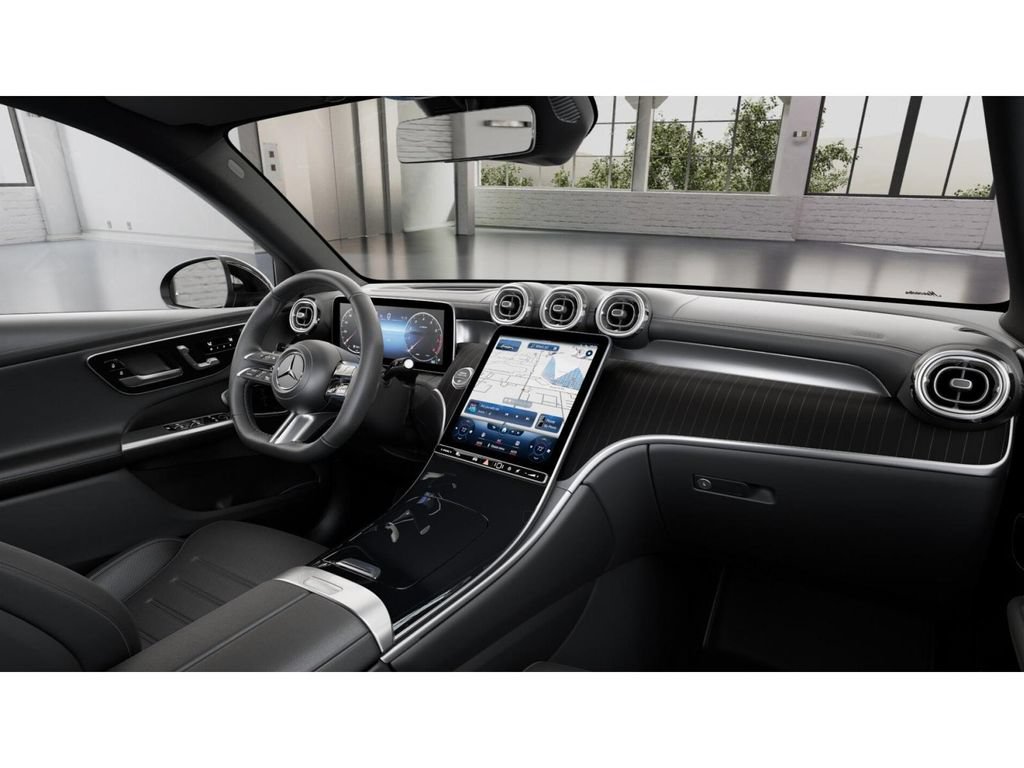 Certified 2025 Mercedes-Benz GLC 300 4MATIC image 6