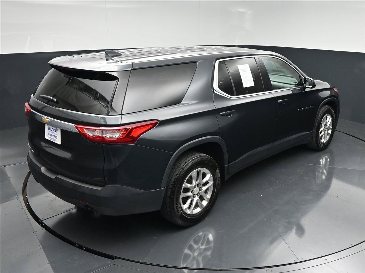 Used 2018 Chevrolet Traverse LS AWD/4WD image 24