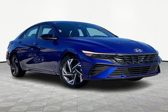 Certified 2025 Hyundai Elantra Sport w/ Cargo Package