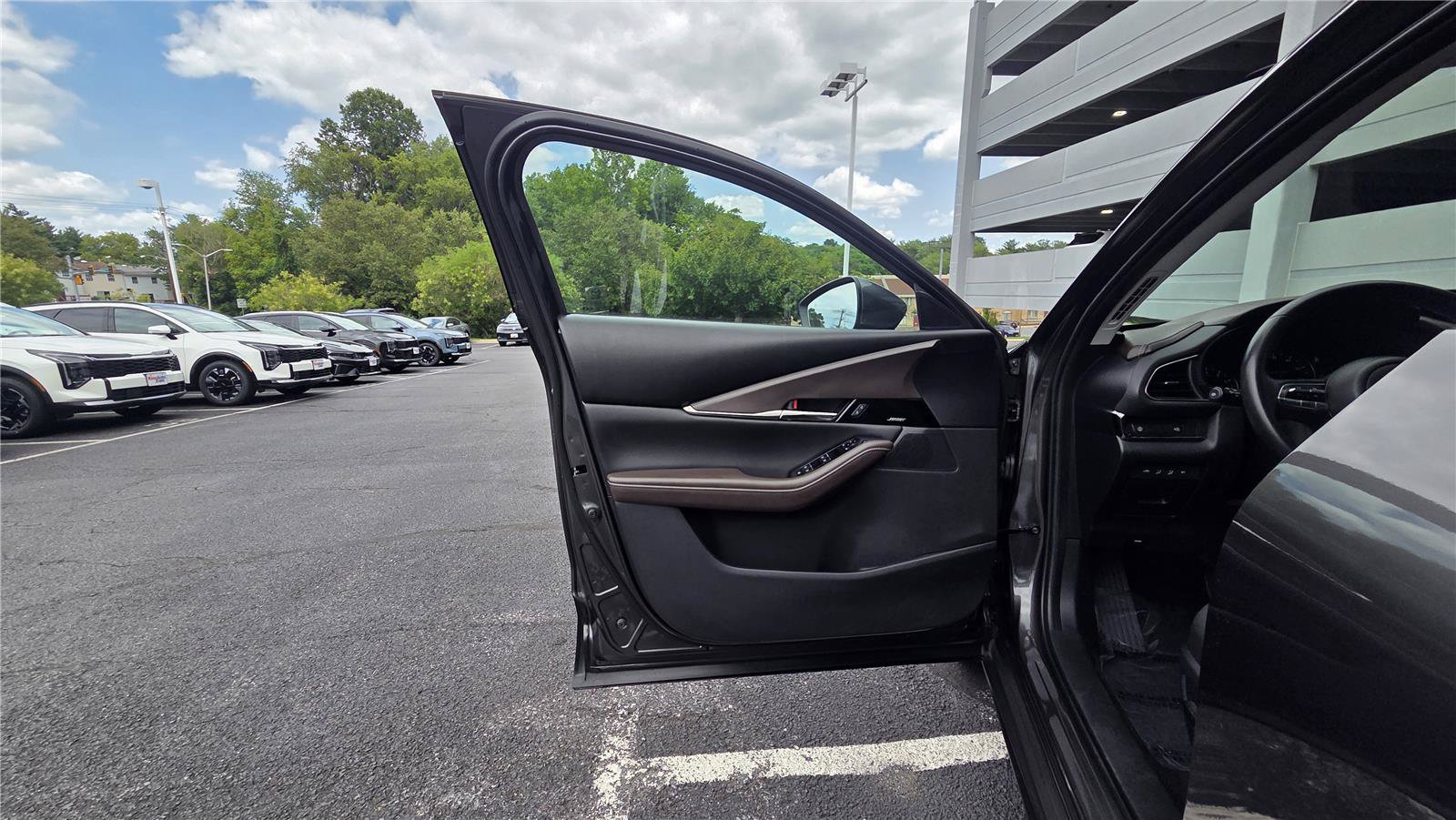 Used 2020 MAZDA CX-30 AWD w/ Premium Package image 47