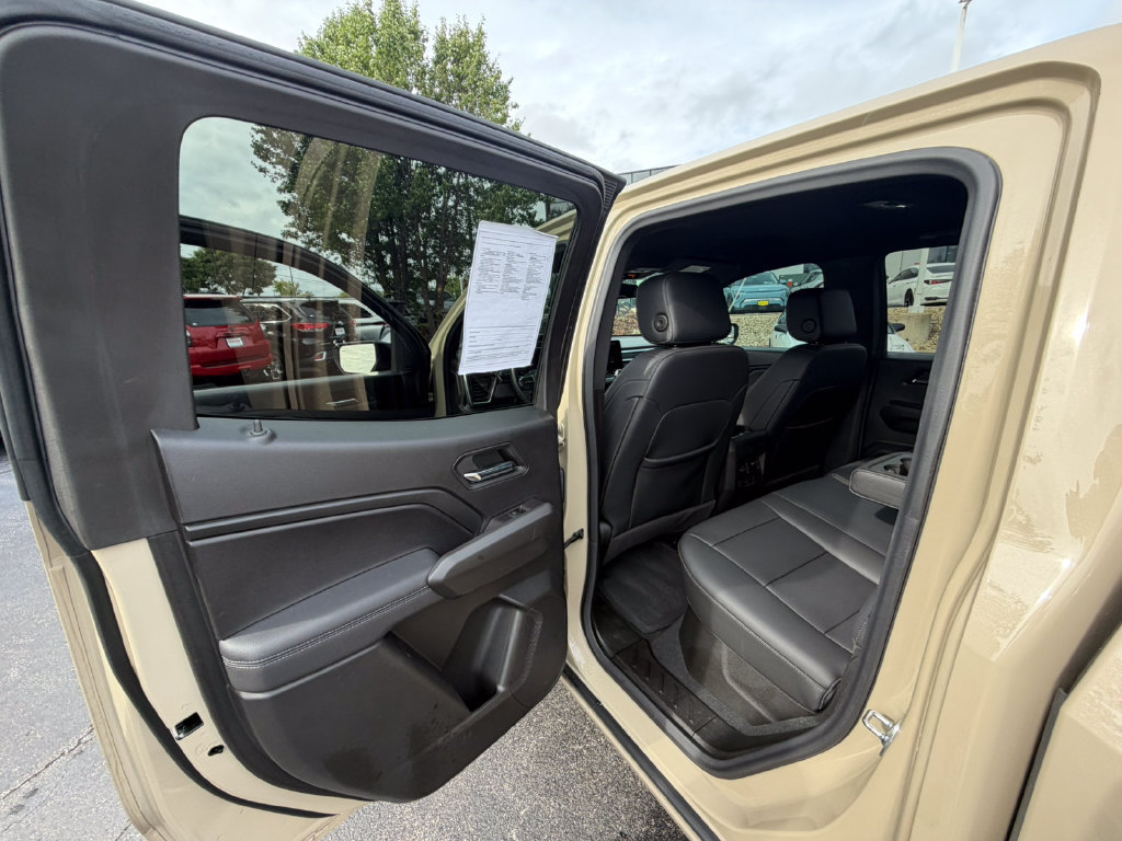 Certified 2024 GMC Canyon Elevation w/ Elevation Premium Package AWD/4WD image 25