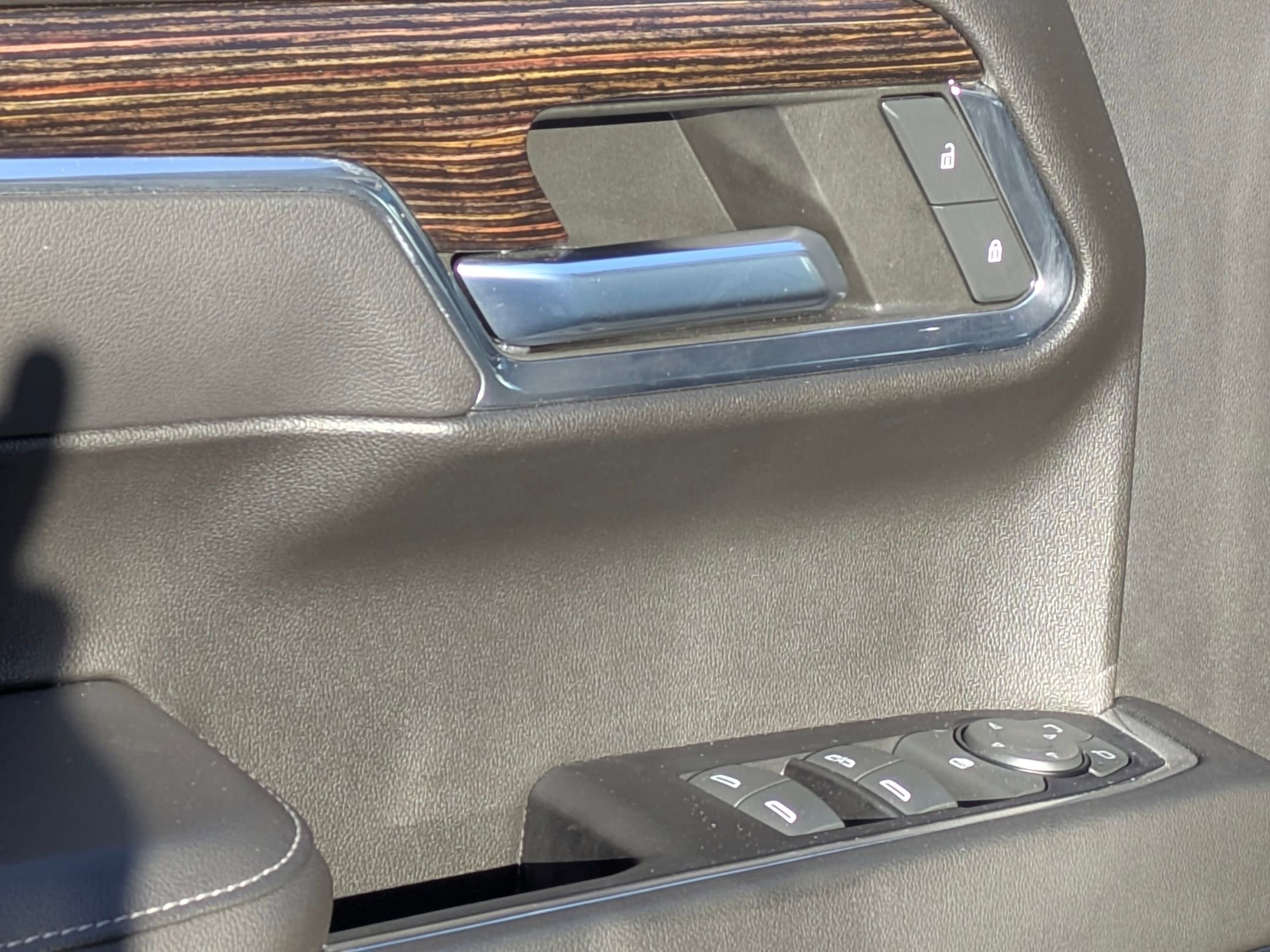 Certified 2022 GMC Sierra 1500 Elevation image 26