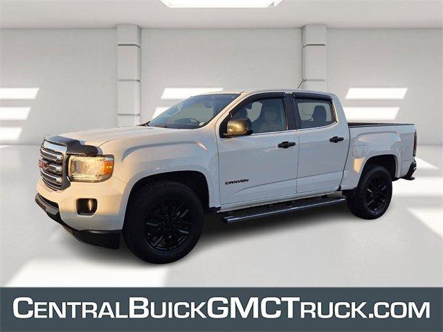 Used 2015 GMC Canyon SLE image 1