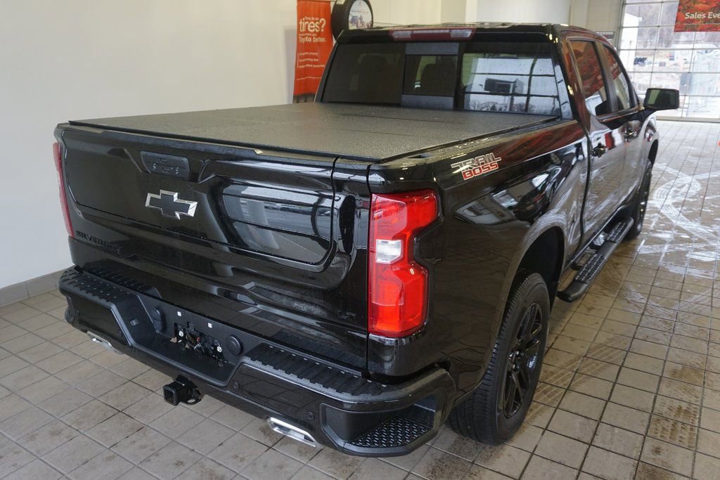 Used 2022 Chevrolet Silverado 1500 LT Trail Boss w/ Convenience Package II image 17