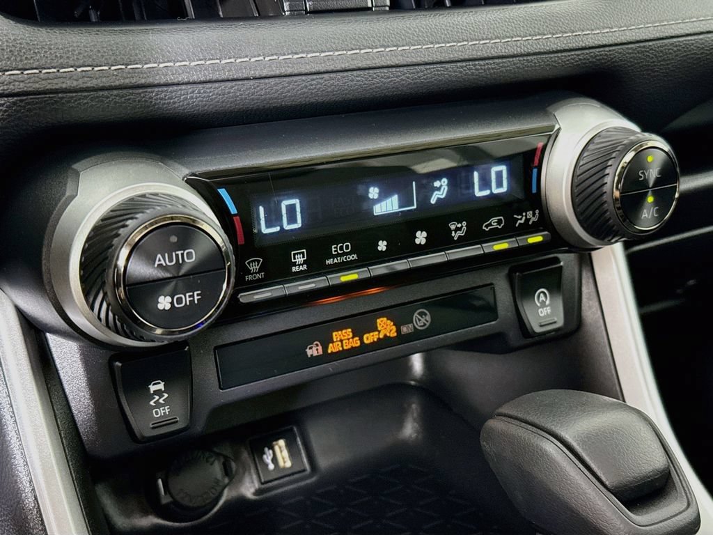 Certified 2025 Toyota RAV4 XLE w/ Convenience Package AWD/4WD image 16