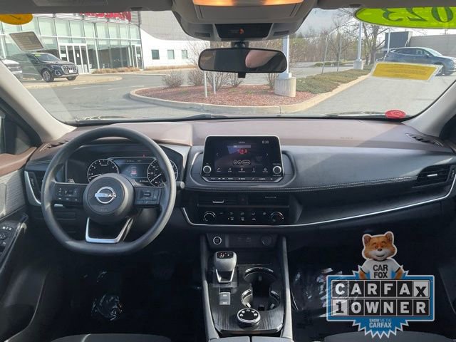 Used 2023 Nissan Rogue S image 14