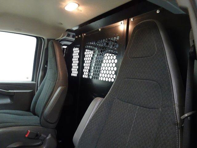 Used 2021 Chevrolet Express 2500 w/ Driver Convenience Package image 25