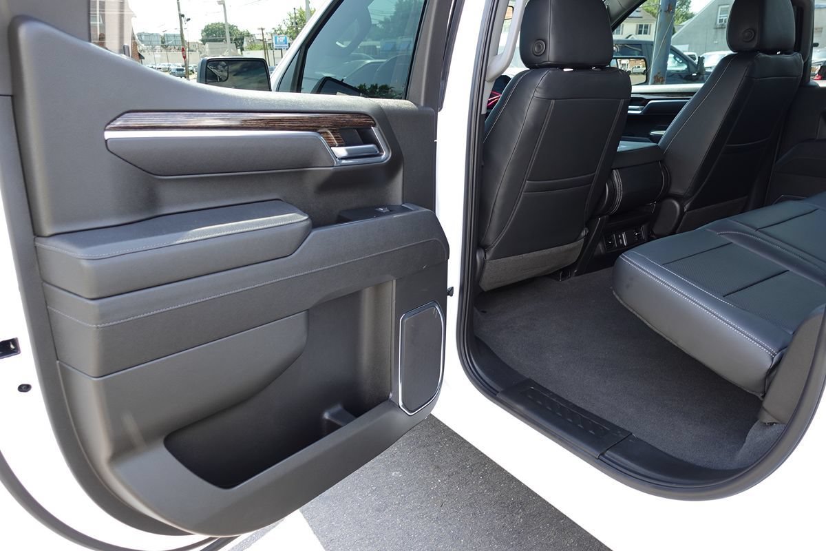Used 2025 GMC Sierra 1500 Elevation AWD/4WD image 21