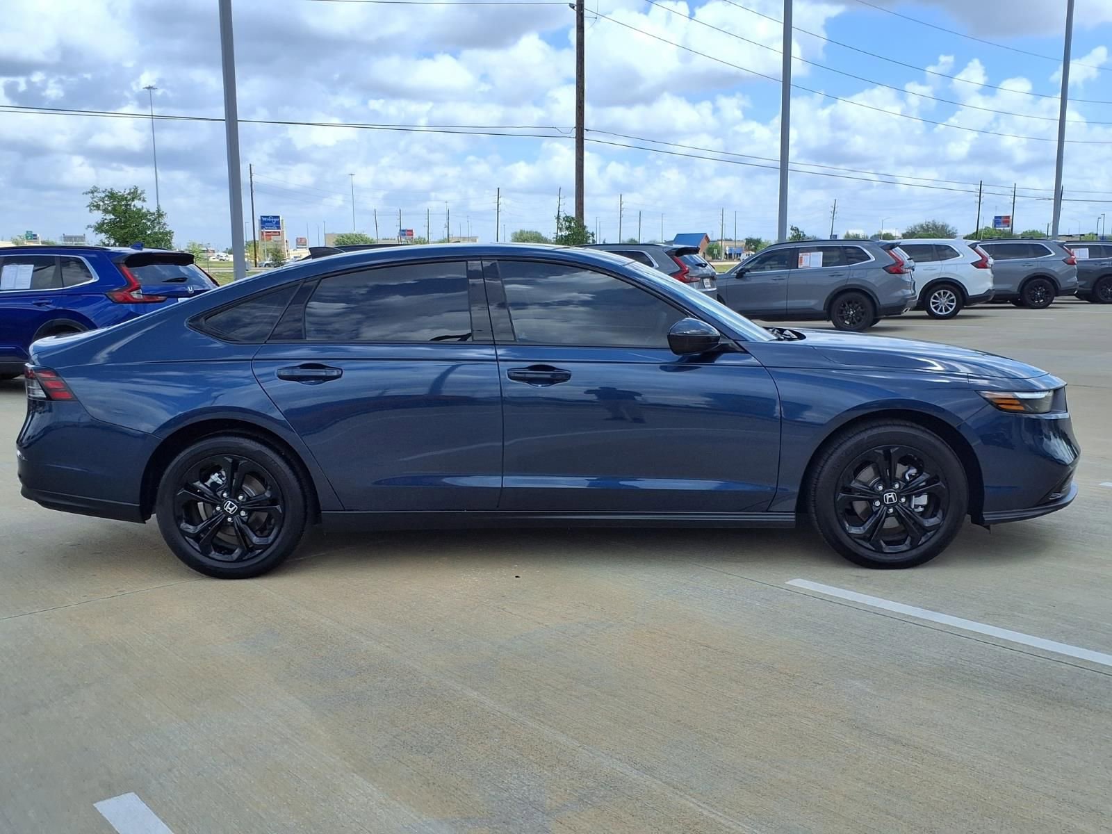 Used 2025 Honda Accord SE image 8