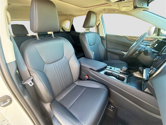 New 2026 Lexus NX 350 FWD image 15