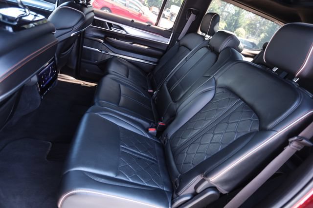 Used 2022 Jeep Grand Wagoneer Series III w/ Flexible Seating Group AWD/4WD image 77