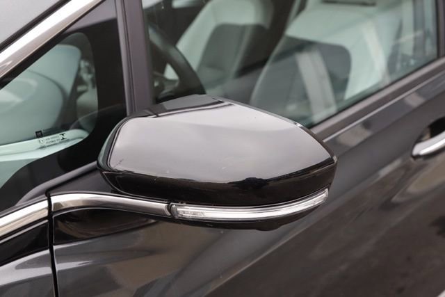 Used 2017 Chevrolet Bolt Premier image 10